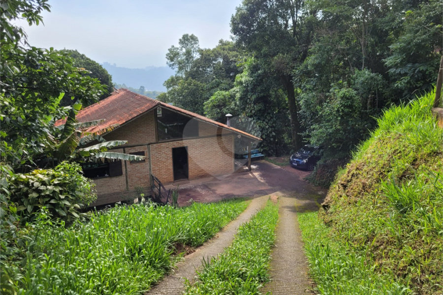 Casa Térrea à venda com 2 quartos, sendo 1 suíte, em Serra da Cantareira, Mairiporã, SP