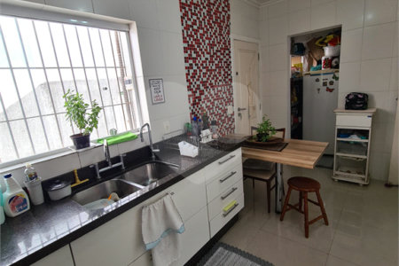 Casa à venda com 4 suítes em Vila Mascote, São Paulo, SP