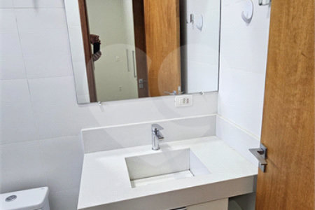 Casa para alugar com 3 suítes no condomínio Dona Lucila, Indaiatuba - SP