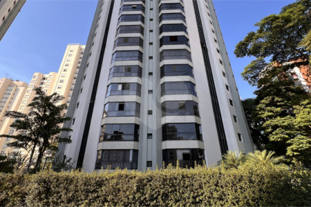 Apartamento à venda com 4 quartos, sendo 1 suíte, em Vila Mariana, São Paulo, SP