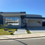Casa à venda com 3 suítes no condomínio Residencial Maria Dulce, Indaiatuba - SP