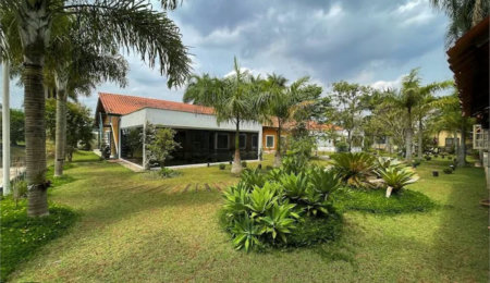 Casa à venda com 4 suítes no condomínio Miollo da Granja, Cotia - SP