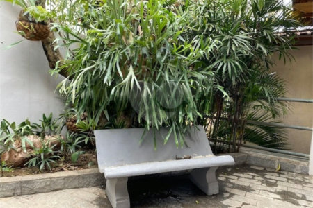 Sobrado à venda com 5 quartos, sendo 2 suítes, em Jardim São Bento, São Paulo, SP
