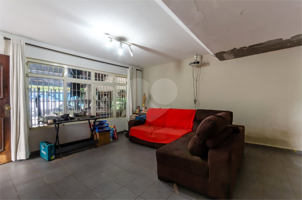 Sobrado à venda ou para alugar com 4 quartos, sendo 1 suíte, em Vila Anglo Brasileira, São Paulo, SP
