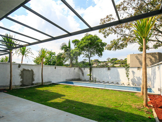 Casa à venda com 4 suítes no condomínio Premiere, São Paulo - SP