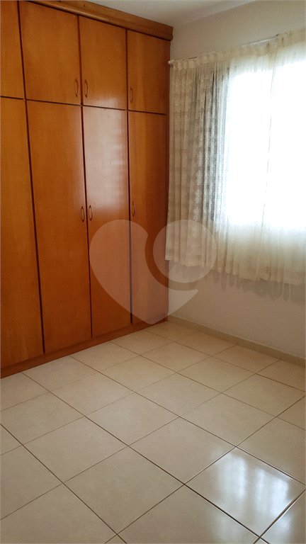 Sobrado à venda com 3 quartos, sendo 1 suíte, em Parque Vitória, São Paulo, SP