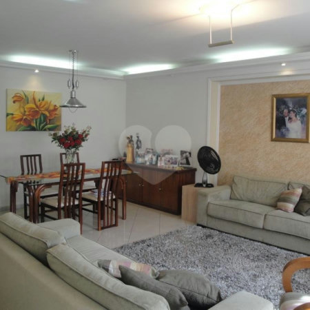 Sobrado à venda com 5 quartos, sendo 3 suítes, em Vila Bonilha, São Paulo, SP