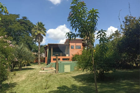 Casa à venda com 3 suítes no condomínio Village Ipanema 1, Araçoiaba da Serra - SP