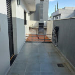 Casa à venda com 3 suítes no condomínio Portal do Bosque, Louveira - SP
