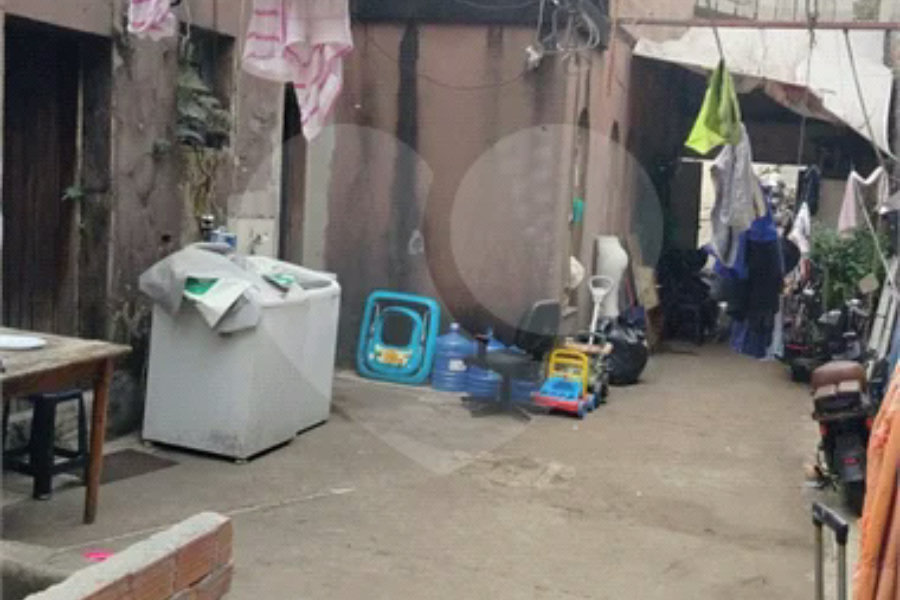 Casa à venda com 3 quartos, sendo 1 suíte,  em Bom Retiro, São Paulo, SP