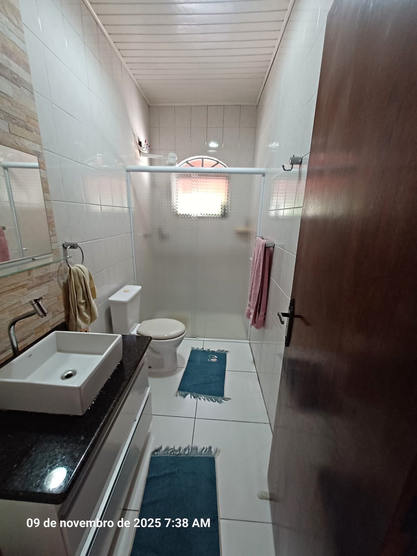 Casa à venda com 3 quartos, sendo 1 suíte, no condomínio Cafezal VI, Itupeva - SP