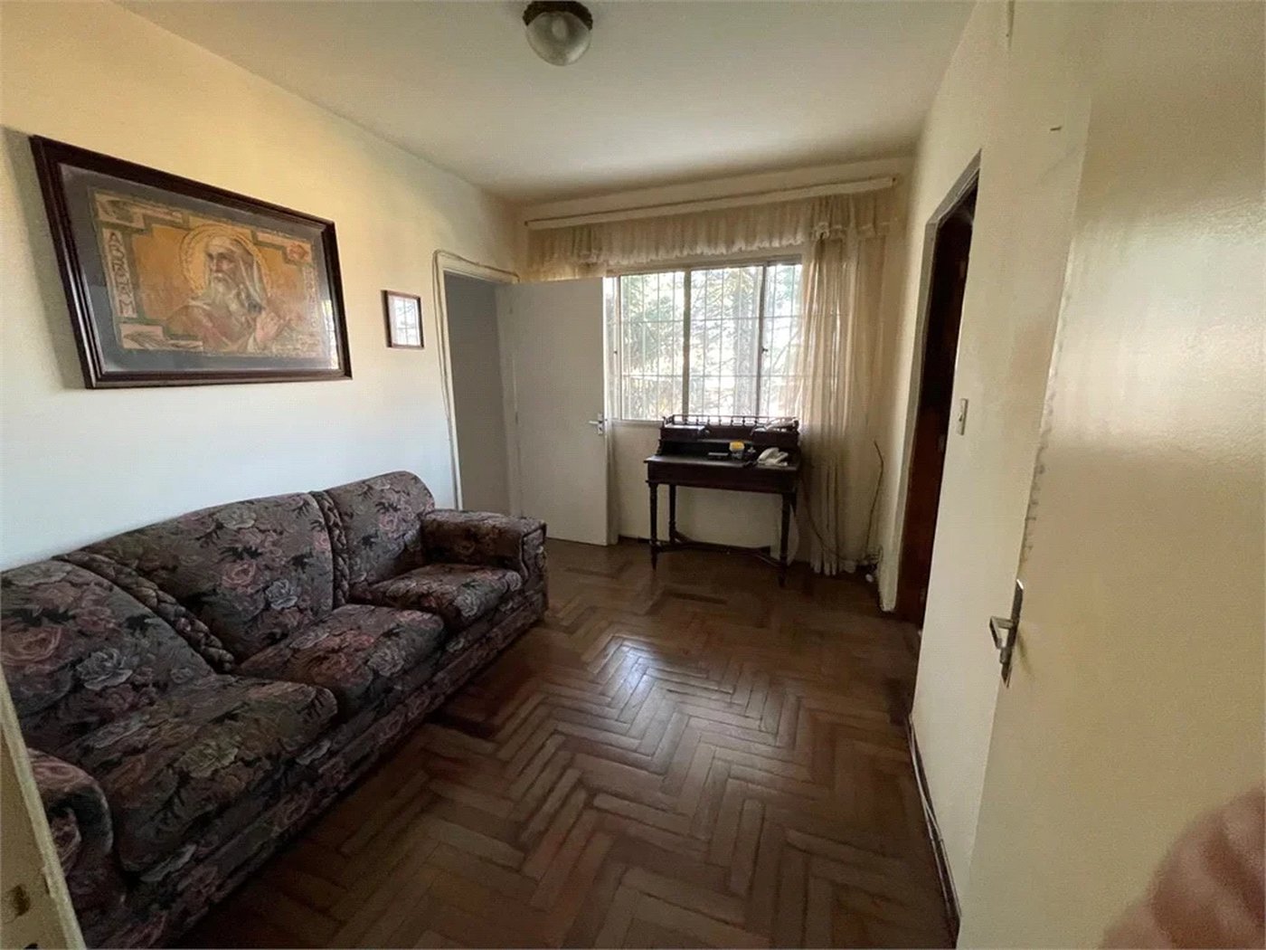 Casa à venda com 3 quartos, sendo 1 suíte, em Jardim Panorama, São Paulo, SP