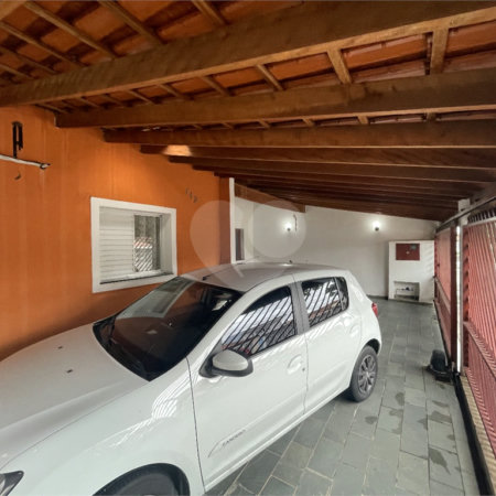 Casa à venda com 2 quartos, sendo 1 suíte, em Vila Angélica, Sorocaba, SP