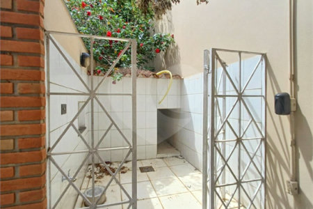 Casa à venda com 6 suítes no condomínio Portal da Raposo, Sorocaba - SP