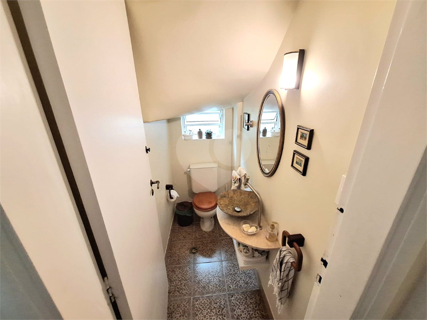 Casa à venda com 5 quartos, sendo 3 suítes, em Brooklin, São Paulo, SP