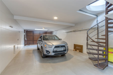 Casa à venda com 4 quartos, sendo 3 suítes, em Vila Nova Conceição, São Paulo, SP