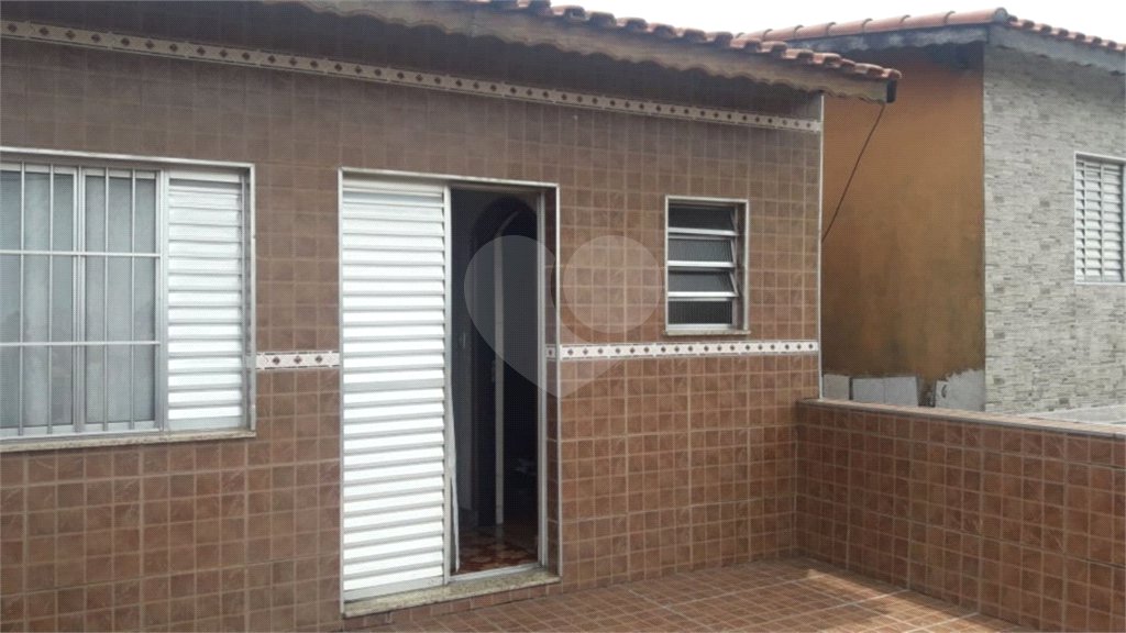Sobrado à venda com 3 quartos, sendo 1 suíte, em Parque Continental I, Guarulhos, SP