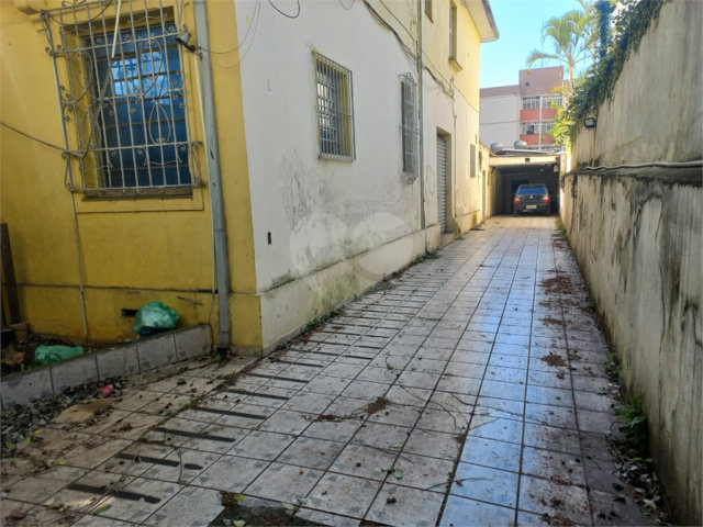 Sobrado à venda com 4 suítes em Santana, São Paulo, SP