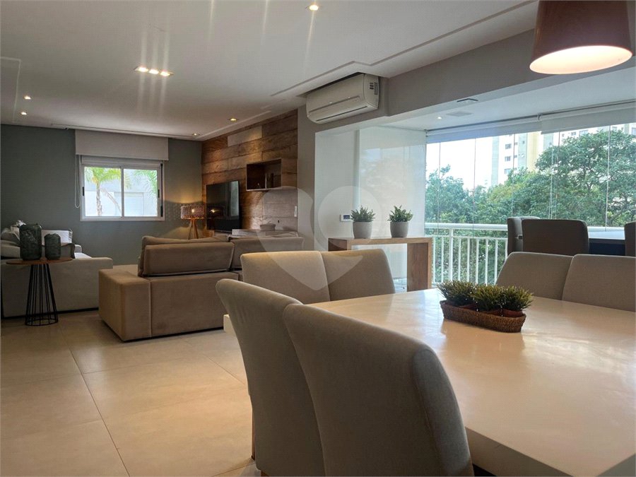 Apartamento à venda com 3 suítes em Vila Mariana, São Paulo, SP