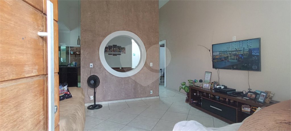 Casa à venda com 2 quartos, sendo 1 suíte, em Vila Domingues, Votorantim, SP