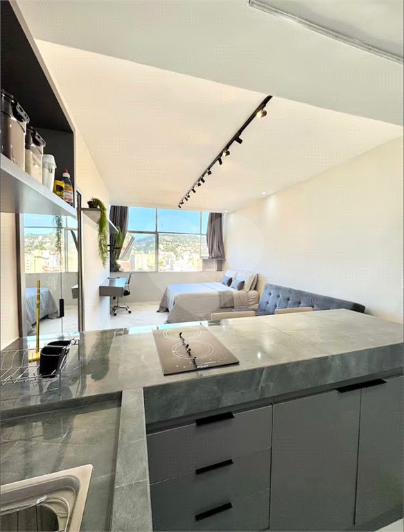 Loft à venda com 1 suíte em Cidade Nova, Rio de Janeiro, RJ