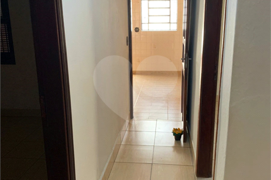 Sobrado à venda com 3 quartos no Brasilândia, São Paulo, SP