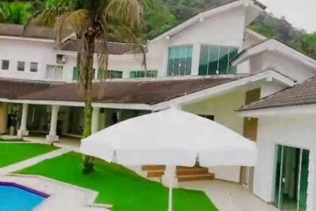 Casa com 5 dormitórios à venda, 900 m² por R$ 15.200.000,00 - Cidade Jardim Tom - Guarujá/SP