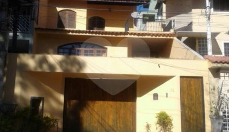 Sobrado à venda com 3 suítes em Horto Florestal, São Paulo, SP
