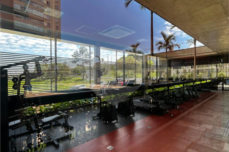 Apartamento à venda com 4 suítes em Vila Embaré, Valinhos, SP