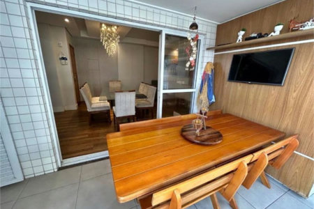 Apartamento Residencial à venda, Vila Guilhermina, Praia Grande - AP1374.