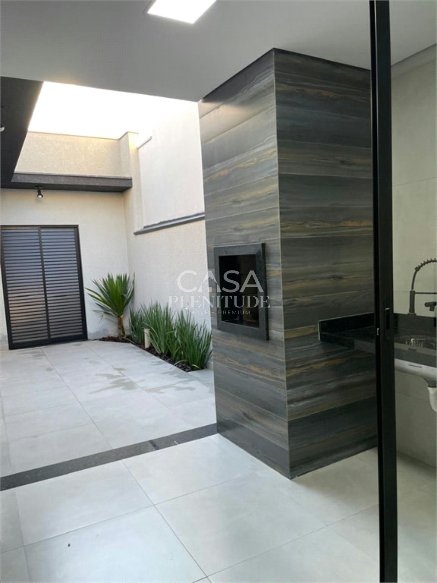 Casa em condomínio à venda com 3 quartos, sendo 1 suíte,  em Jardim Planalto, Sorocaba, SP