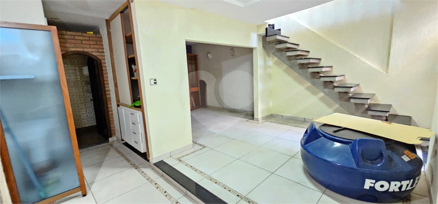 Sobrado à venda com 3 quartos, sendo 1 suíte,  em Jardim Humaitá, São Paulo, SP