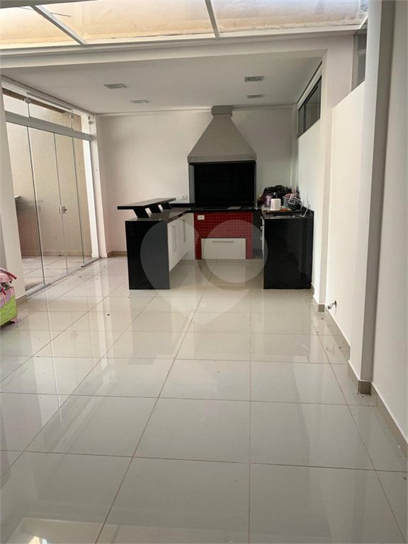 Casa à venda com 5 suítes no condomínio Jardim São Felipe, Atibaia - SP
