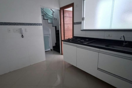 Casa com 2 dormitórios à venda, 100 m² por R$ 650.000,00 - José Menino - Santos/SP