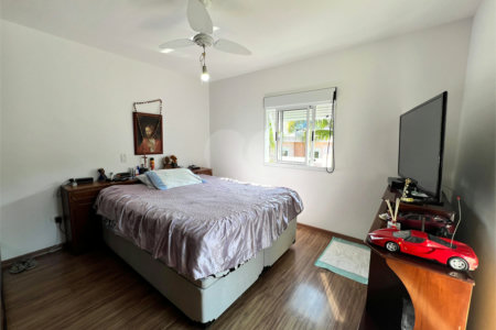 Casa à venda com 4 suítes no condomínio Residencial Cantareira, São Paulo - SP
