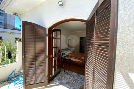 Sobrado à venda com 4 quartos, sendo 2 suítes, em Vila Maria Alta, São Paulo, SP