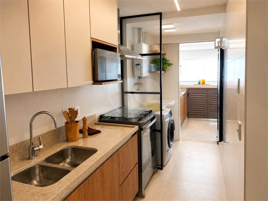 Apartamento à venda com 3 quartos, sendo 1 suíte, em Laranjeiras, Rio de Janeiro, RJ