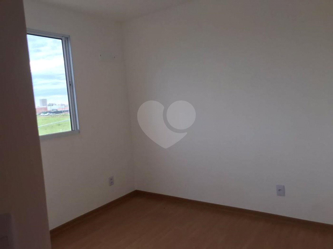 Apartamento no condomínio Monte Berlim