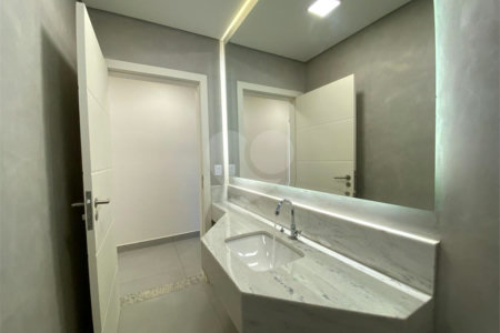Casa à venda com 4 suítes no condomínio Primavera, Salto - SP