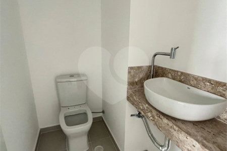 Apartamento à venda com 1 quarto em Santo Amaro, São Paulo, SP