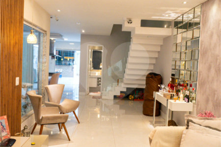 Triplex à venda com 3 suítes em Campo Grande, Rio de Janeiro, RJ