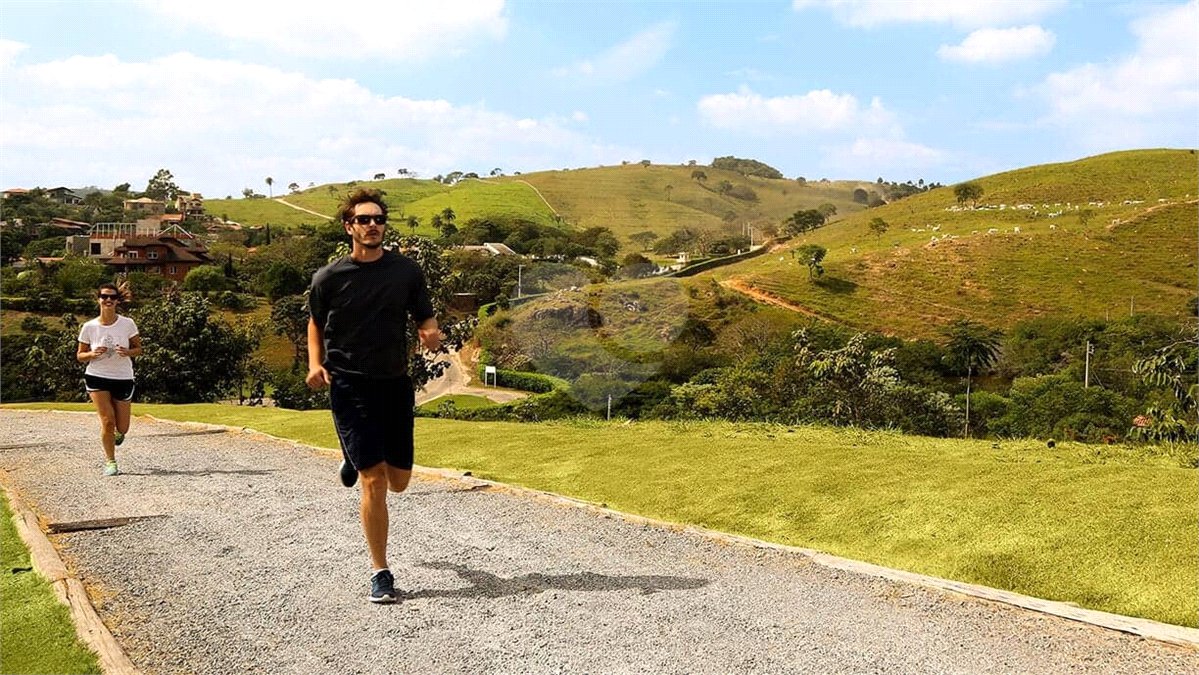 Terreno à venda no condomínio Campos de Santo Antônio II, Itu - SP