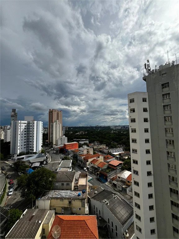 Apartamento à venda com 3 quartos, sendo 1 suíte, em Alto da Lapa, São Paulo, SP
