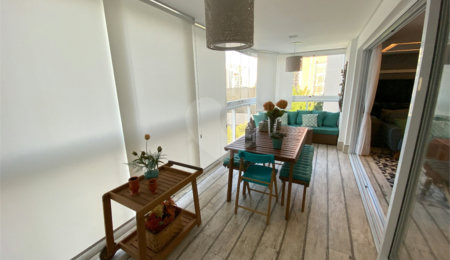 Apartamento à venda com 3 quartos, sendo 1 suíte,  em Vila Olímpia, São Paulo, SP