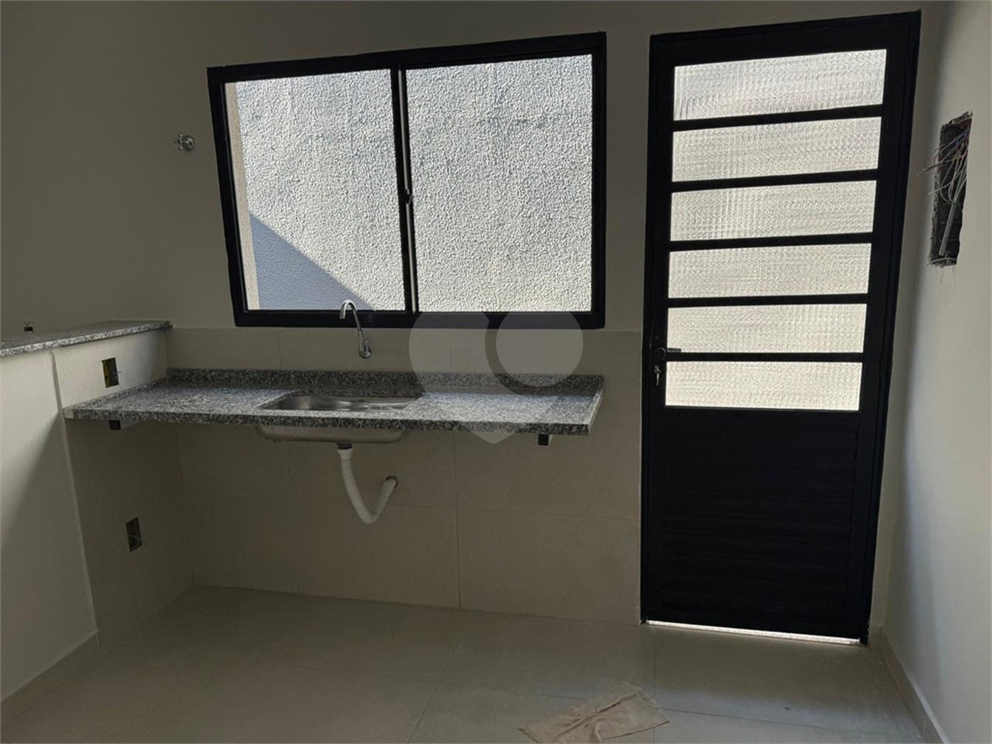 Casa à venda com 2 quartos, sendo 1 suíte, em Jardim Anhangüera, Ribeirão Preto, SP