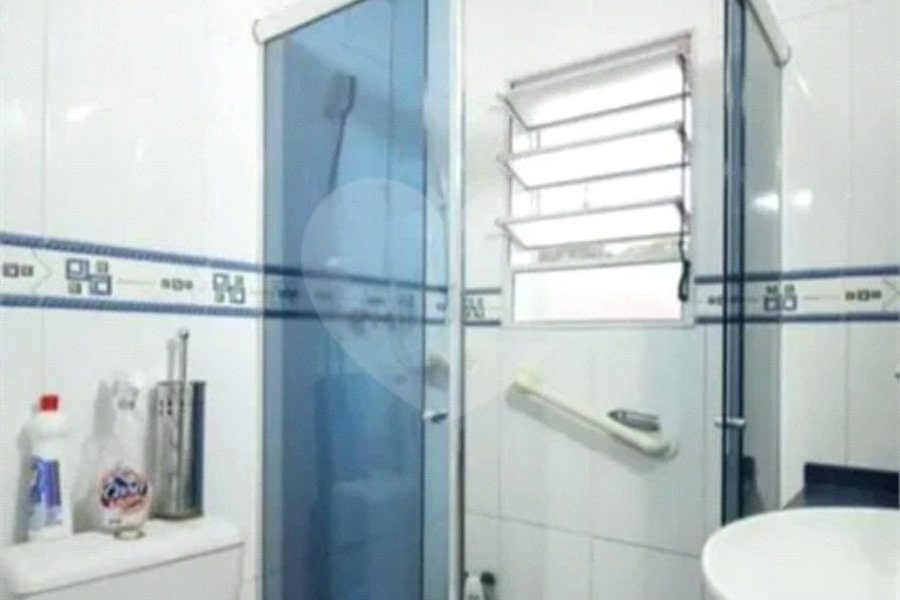 Sobrado à venda com 4 quartos, sendo 2 suítes, em Lauzane Paulista, São Paulo, SP