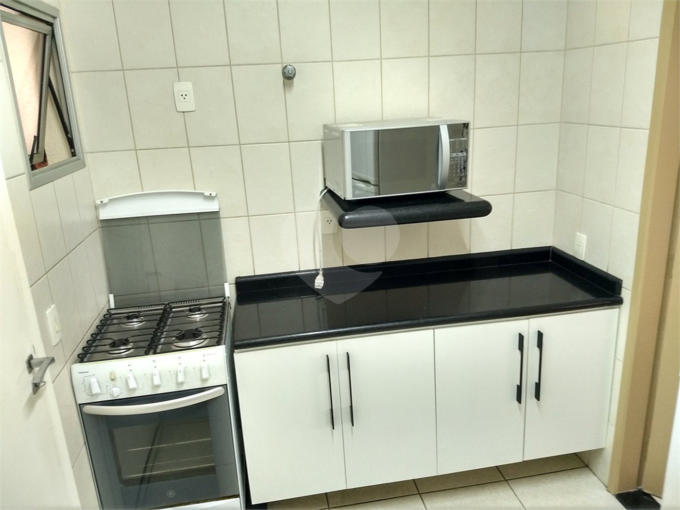 Apartamento à venda com 3 quartos, sendo 1 suíte, em Vila Olímpia, São Paulo, SP