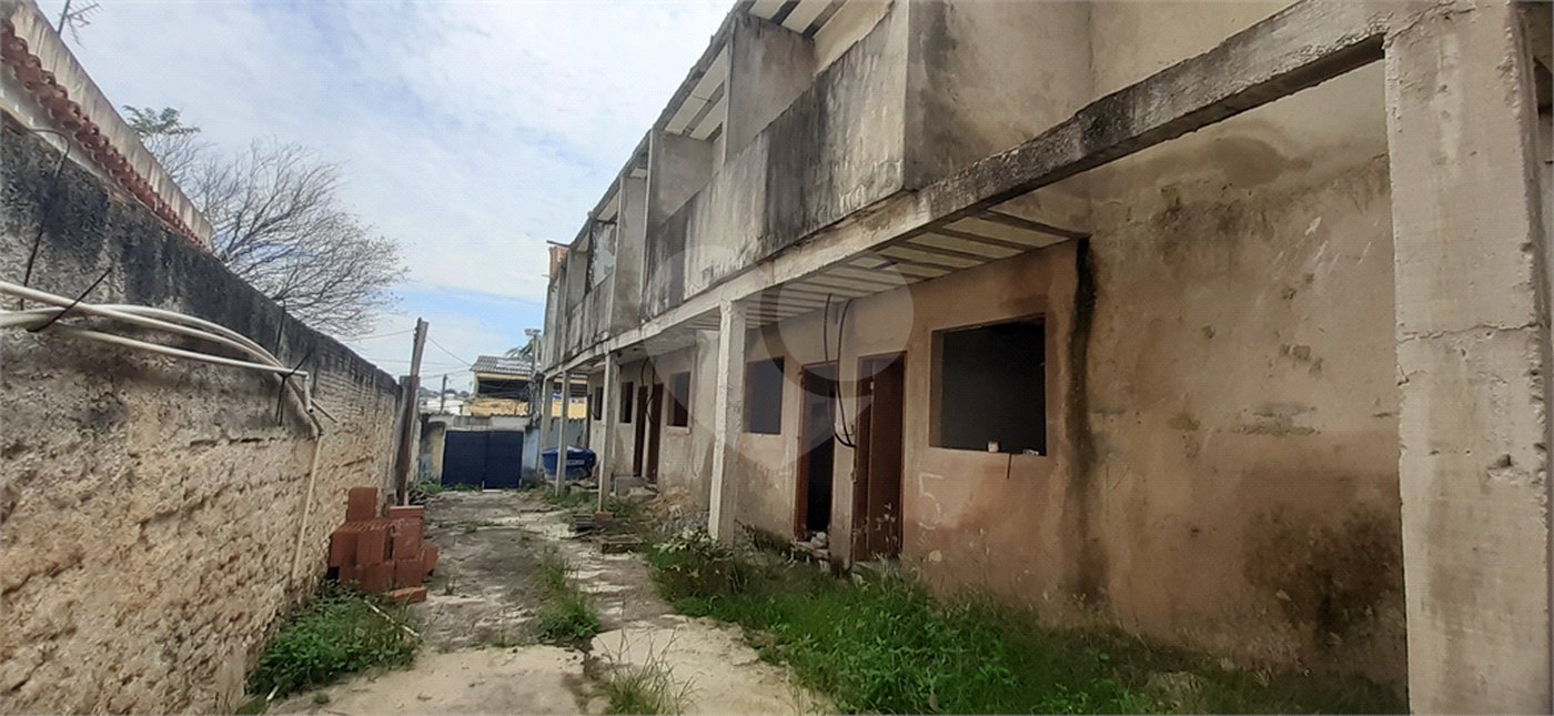 Casa à venda com 2 quartos em Campo Grande, Rio de Janeiro, RJ