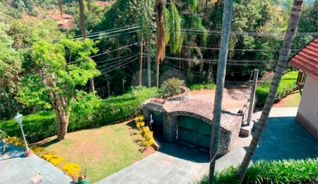 Casa à venda com 4 suítes em Parque Petrópolis, Mairiporã, SP