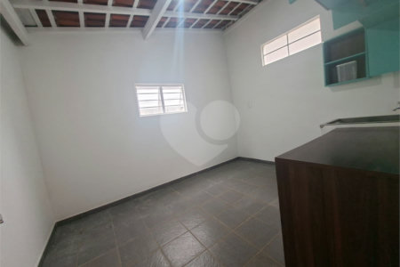 Casa à venda ou para alugar com 3 quartos, sendo 1 suíte, em Vila Aparecida, Itapetininga, SP